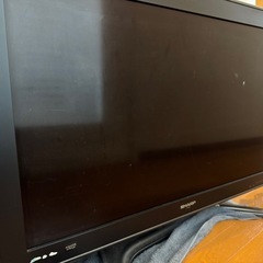 SHARP 液晶カラーテレビ 37インチ 2007年製　
