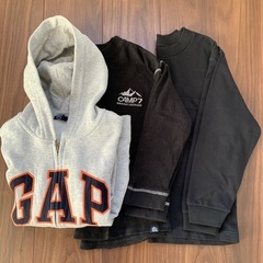 子供ズボン、服の画像