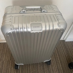 リモワ　スーツケース　60l