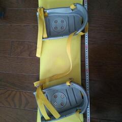 子供用スノーボードの画像