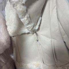 リップサービス ファージャケットの画像