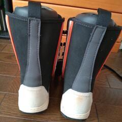 スノーボードブーツの画像