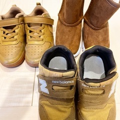ニューバランス、NIKEスニーカー、ムートンブーツ