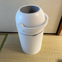 ✖️取引中✖️【美品】ニオイがしないおむつ用ゴミ箱
