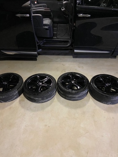 50プリウス ブラックエディションタイヤ