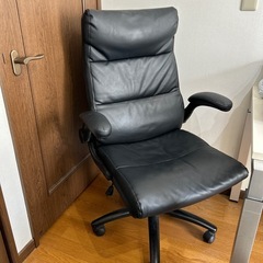 [引き取りの方限定]ニトリ 社長イス