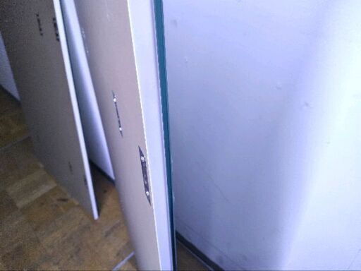 【未使用 保管品】 壁掛け ミラー 鏡 縦型 姿見 1面鏡 幅490×高750mm 2枚 洗面 玄関 ガラス 住宅 装飾 内装 壁掛けフック穴あり