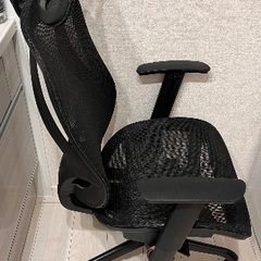 デスクチェアー美中古品の画像
