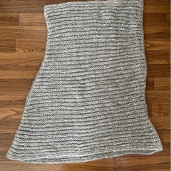 マフラー　グレーの画像