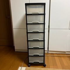 プラスチック　収納　チェスト　7段　キャスター付きの画像