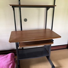 パソコンデスク