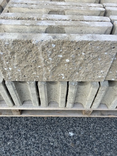 ブロック