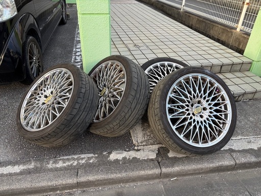 ２０インチのイール