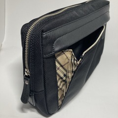 【美品】BURBERRY バーバリー　セカンドバッグ ナイロンキャンバス/レザー ブラック の画像