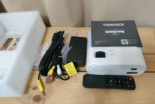 YOWHICKプロジェクター 15000LM\n\n