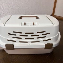 犬猫用キャリーの画像