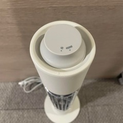 電気ストーブ スリムカーボン ヒーター フィガロ ホワイト CBT-1632WHの画像