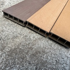 ウッドデッキ床板　樹脂素材　写真右受渡者決定　の画像