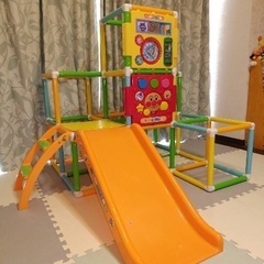 【売約済み】アンパンマンジャングルジム　うちの子天才　手遊びいっぱいよくばりパークの画像
