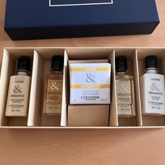 L'OCCITANE ジャスミン＆ベルガモット セット シャンプ...