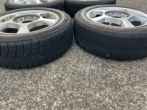 ブリヂストン　スタッドレス　軽自動車