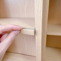 ニトリ　スライド式本棚の画像