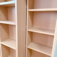 ニトリ　スライド式本棚の画像