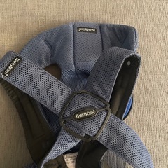抱っこ紐　ベビージョルン
の画像