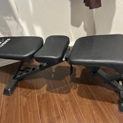 可変式トレーニングベンチ