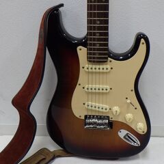  15533 【エレキ・ギター】 メーカー等詳細不明 ケース・ベルト付き 良品 ケース汚れ有の画像