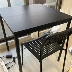IKEA 机・椅子2脚セット ( 工具付き )
