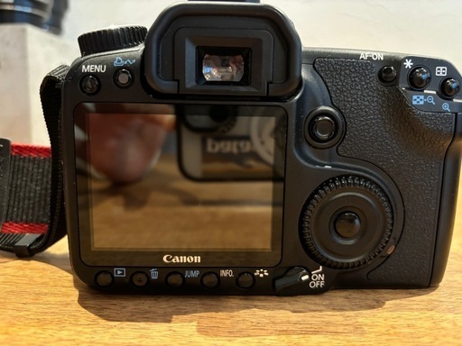 【値下げしました】Canon デジタル一眼レフカメラ EOS 40D と望遠レンズ2つセット　付属品&外箱付き
