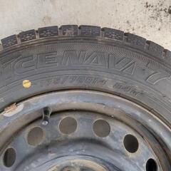 中古スタッドレスタイヤ・ホイールセット4本　175/70R14の画像