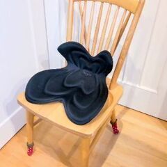 🍓 骨盤姿勢矯正💺 クッション 😊本日１９日(日)受け渡し