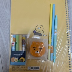 カカオフレンズ文具セットの画像