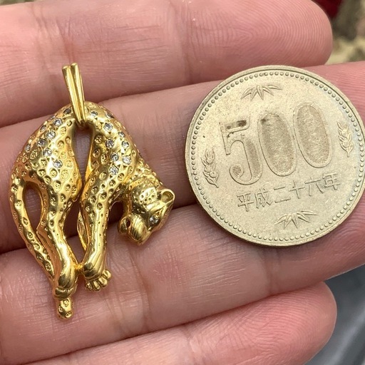 K18 パンサー　ペンダント　トップ　6.3g ダイヤ