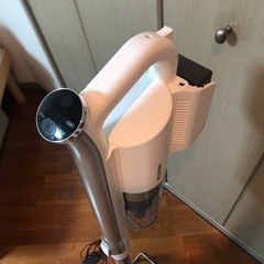 【お渡し約束済み】アイリスオーヤマ　コードレス掃除機の画像