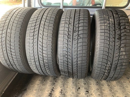 アルファード等に　スタッドレスタイヤ　235/50R18