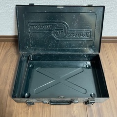 旧トヨタロゴ　道具箱　アンティーク置物の画像
