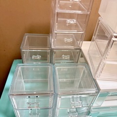 【お話し中】③
クリアケース、引き出し、ボックスの画像