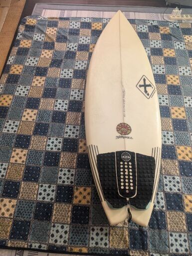 ザナドゥサーフボードEPS格安美品ボード同士交換可能