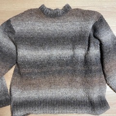 【年末限定最終値下げ】ウール混ブークレヤーン オーバーサイズクルーネックプルオーバーニットの画像