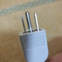 取引中　🔌延長コード OAタップ 電源　ロック機能付き　４口　3mの画像