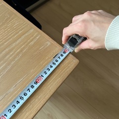 ダイニングテーブルの画像