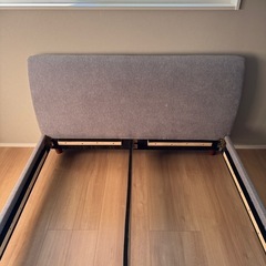 ダブルベッドフレーム（要組み立て）の画像