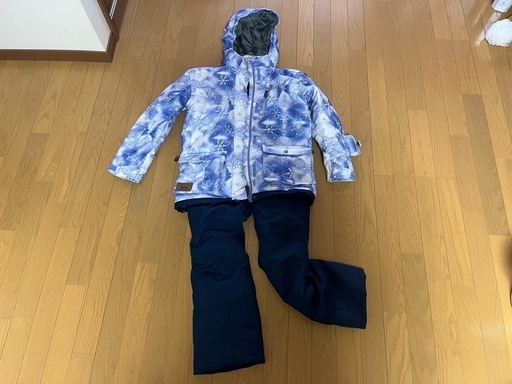 子供用スキーウェア上下セット160サイズ　 ゴーグル付