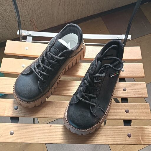 新品 23.5cm レディース スニーカー ブラック シューズ 靴 ローカット【488】