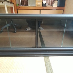 テレビ台