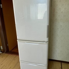 シャープ　どっちもドアプラズマクラスター冷蔵庫　 350リットル...