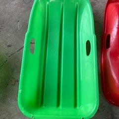 子供冬用品　中古　ソリ　 